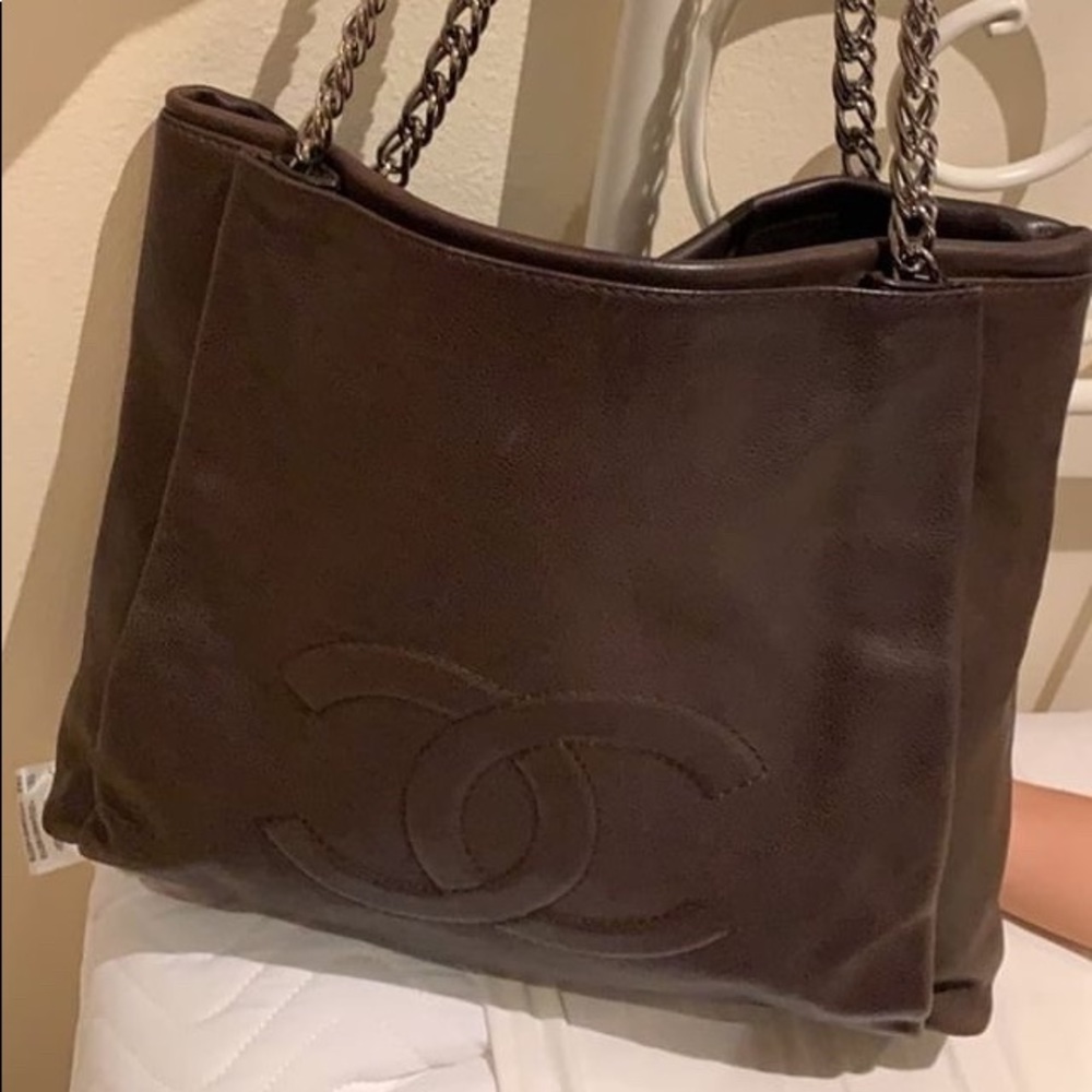 Dark brown Timeless Chanel in perfect condition